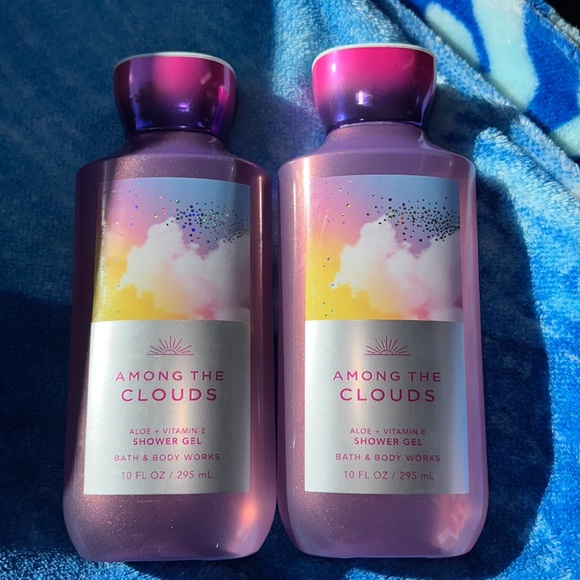 BBW 2pc shower gels Among the Clouds - Picture 2 of 3